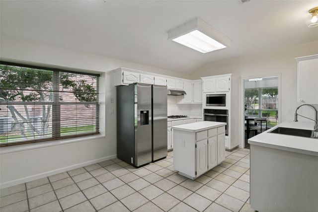 724 Bluebonnet Drive, Allen, TX 75002