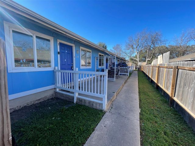 8208 Sam Rayburn DR D, Austin, TX 78753