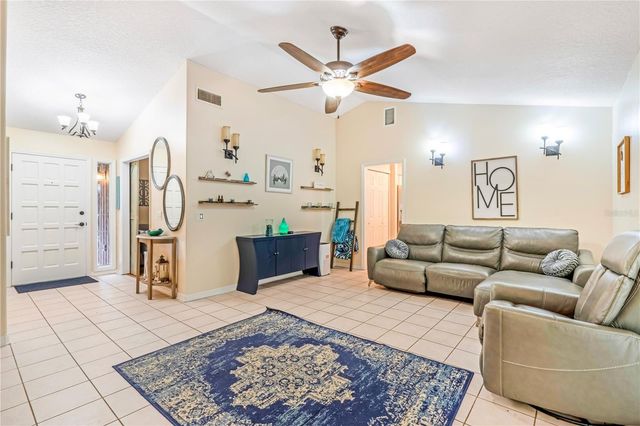1305 GREENLAND TRACE, Deland, FL 32720
