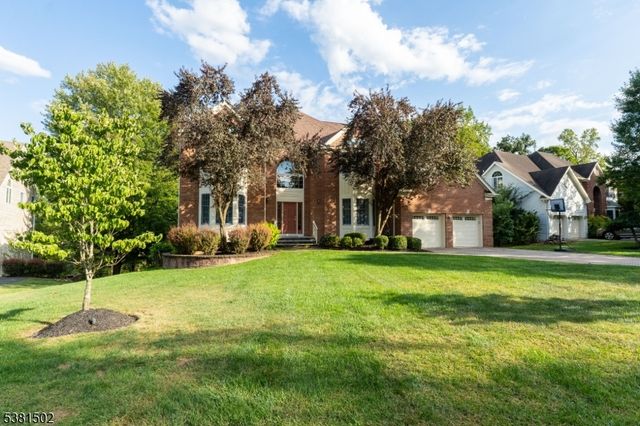 18 Beacon Crest Dr, Bernards Twp., NJ 07920