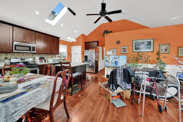 6228 S Menard Avenue, Chicago, IL 60638