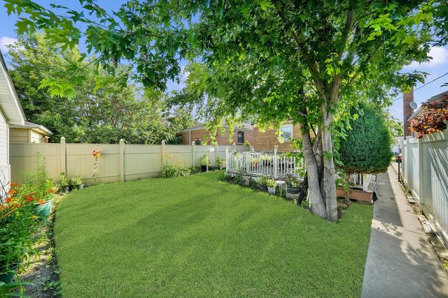 6228 S Menard Avenue, Chicago, IL 60638