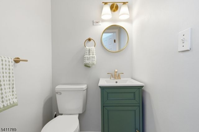 62 Forest Ave, Berkeley Heights Twp., NJ 07922