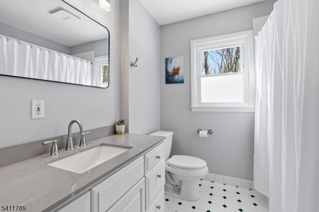 62 Forest Ave, Berkeley Heights Twp., NJ 07922