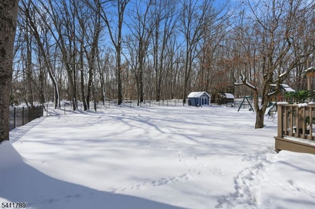 62 Forest Ave, Berkeley Heights Twp., NJ 07922