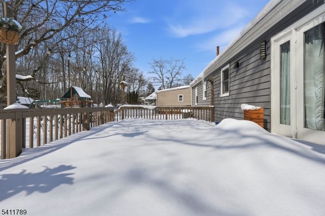 62 Forest Ave, Berkeley Heights Twp., NJ 07922