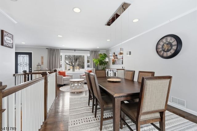 62 Forest Ave, Berkeley Heights Twp., NJ 07922