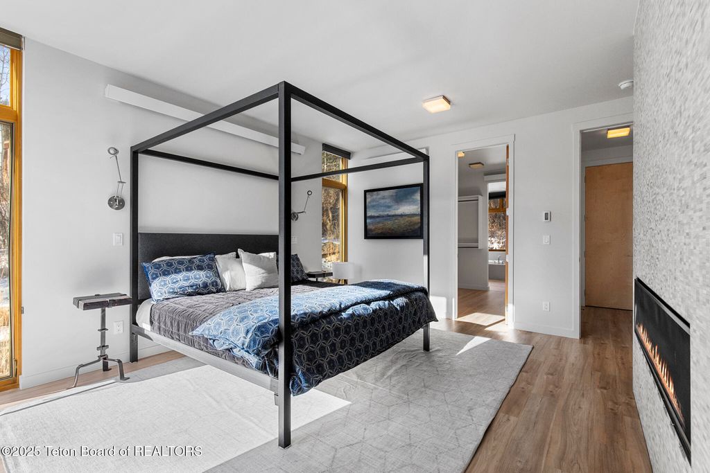 1400 N FENN Drive, Wilson, WY 83014 photo 22