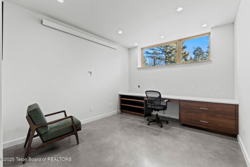 1400 N FENN Drive, Wilson, WY 83014 photo 39