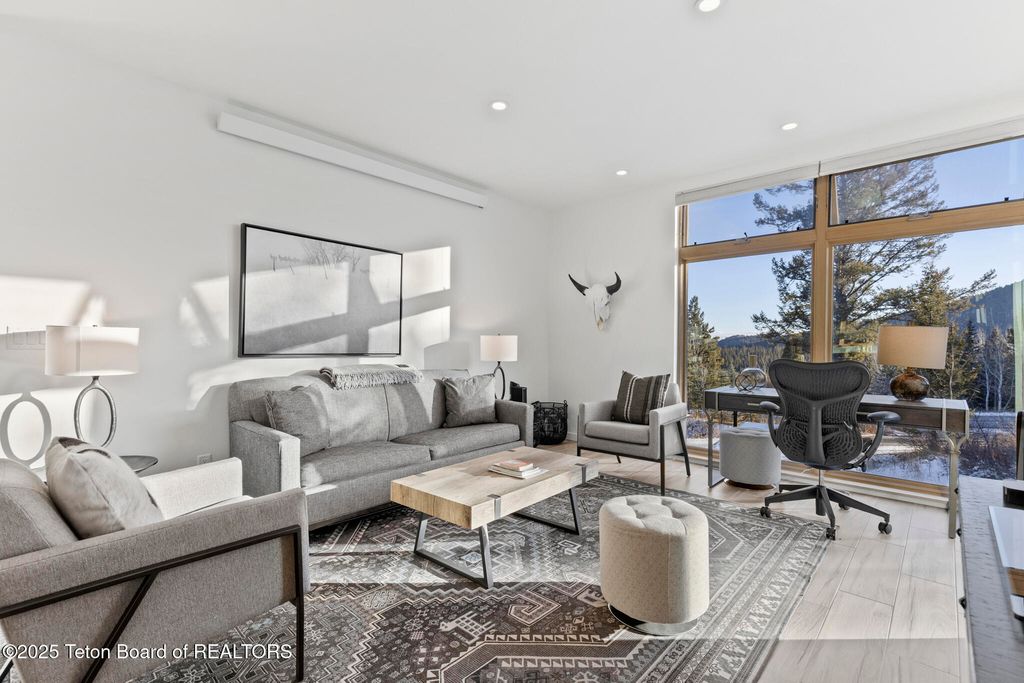 1400 N FENN Drive, Wilson, WY 83014 photo 45