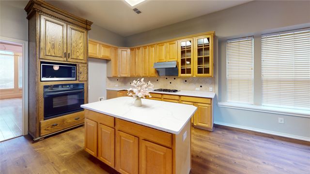 1423 Cool Springs Drive, Allen, TX 75013