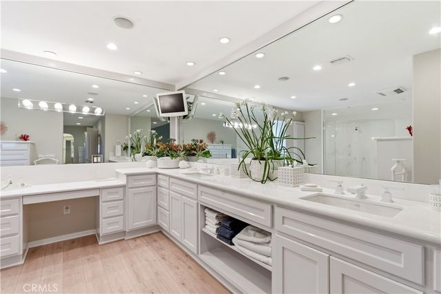 1917 Yacht Puritan, Newport Beach, CA 92660