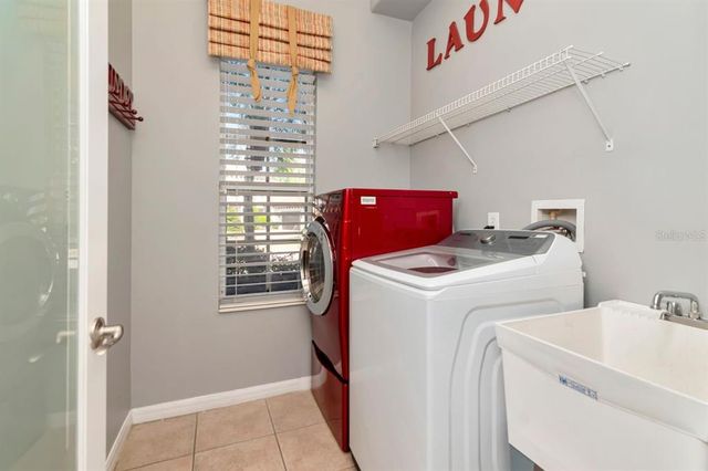 10528 BERMUDA ISLE DRIVE, Tampa, FL 33647