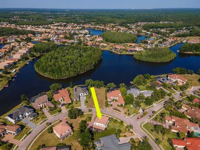 10528 BERMUDA ISLE DRIVE, Tampa, FL 33647