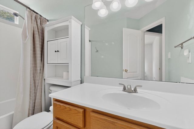 6135 Calle Corazon Court NW, Albuquerque, NM 87114