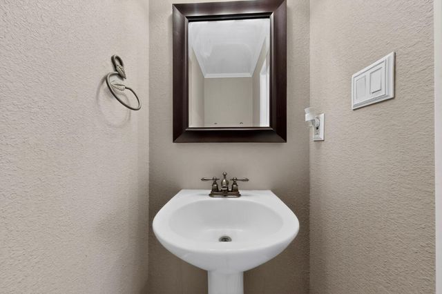 6135 Calle Corazon Court NW, Albuquerque, NM 87114