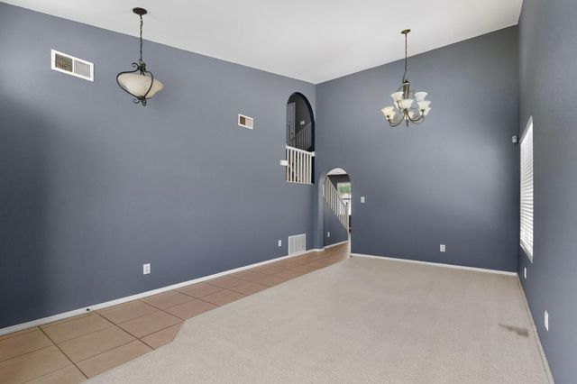 6135 Calle Corazon Court NW, Albuquerque, NM 87114