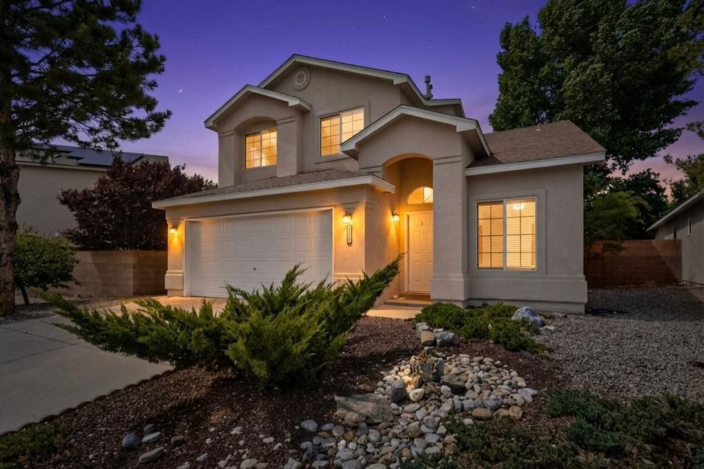 6135 Calle Corazon Court NW, Albuquerque, NM 87114