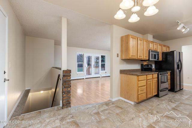 13105 Stephenson Street, Anchorage, AK 99516