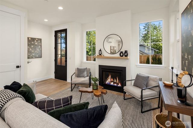 11810 NE 103rd Place, Kirkland, WA 98033