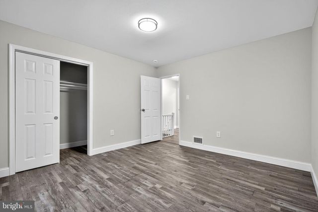 5708 MITCHELL RD, Levittown, PA 19057