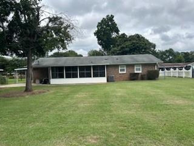 105 Virginia Drive, Warner Robins, GA 31093