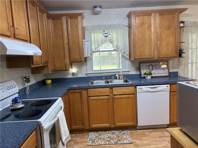 105 Virginia Drive, Warner Robins, GA 31093