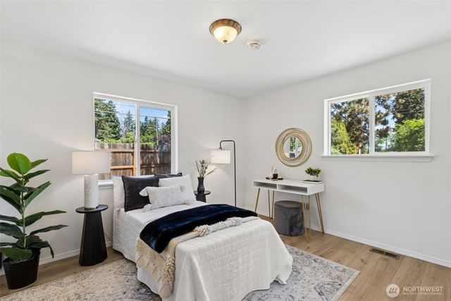 2613 NE 145th Street, Seattle, WA 98155