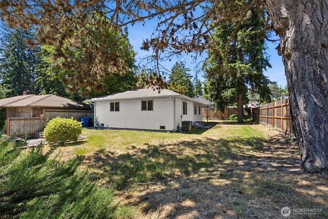 2613 NE 145th Street, Seattle, WA 98155