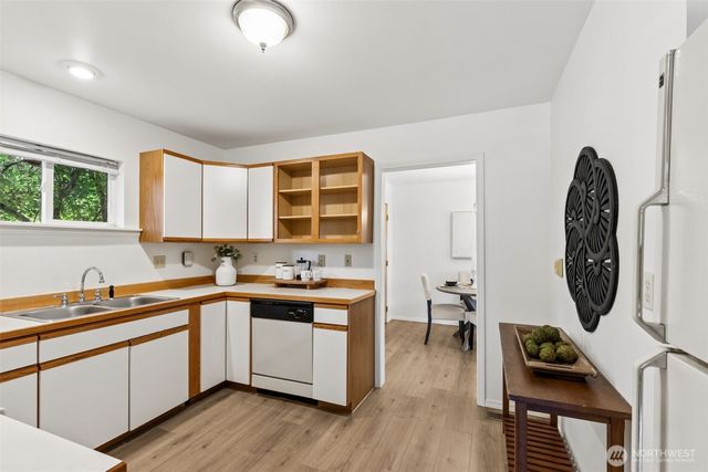 2613 NE 145th Street, Seattle, WA 98155