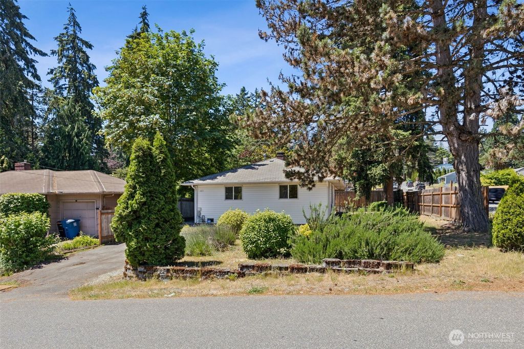 2613 NE 145th Street, Seattle, WA 98155