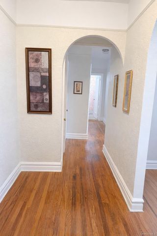 2020 E 41 Street 6J, Brooklyn, NY 11234