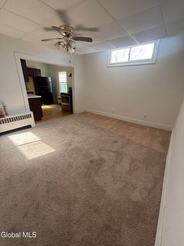 250 East Street, Rensselaer, NY 12144