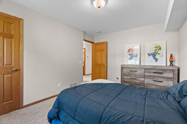 9545 Hillside Drive, Champlin, MN 55316