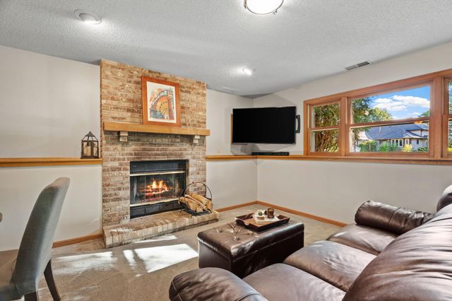 9545 Hillside Drive, Champlin, MN 55316