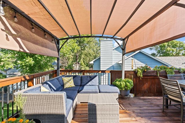 9545 Hillside Drive, Champlin, MN 55316