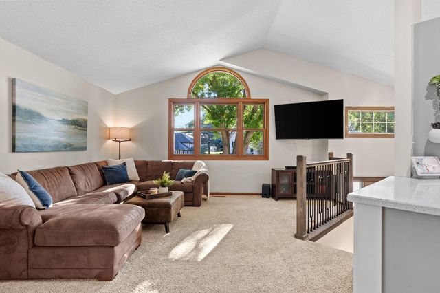 9545 Hillside Drive, Champlin, MN 55316