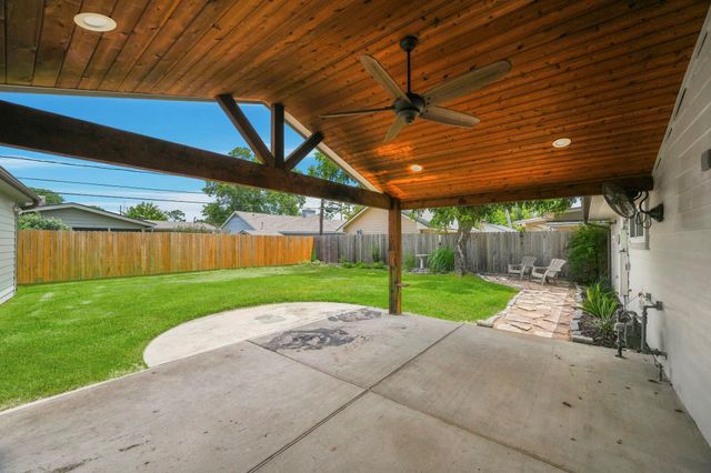 10306 Metronome Drive, Houston, TX 77043