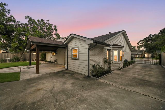 10306 Metronome Drive, Houston, TX 77043