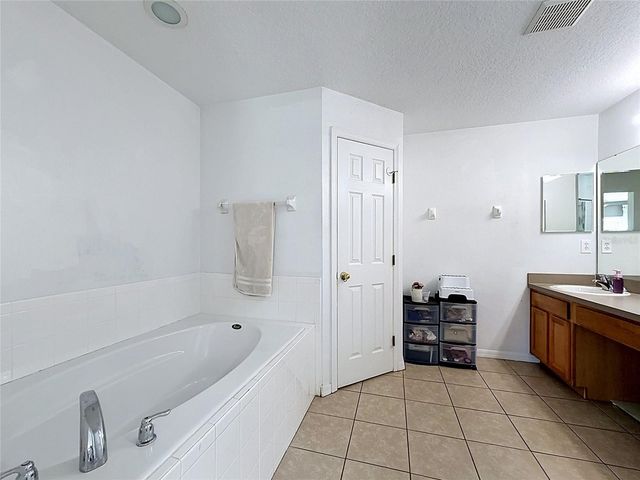 1930 DOLPHIN DRIVE, Kissimmee, FL 34759