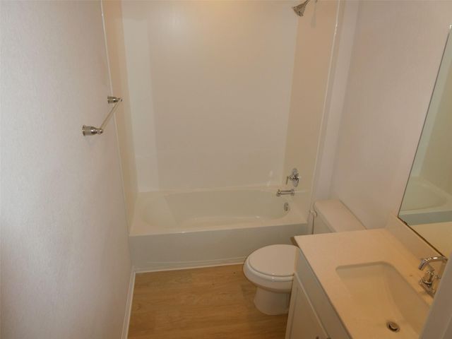 2504 INDIAN CLOVER TRL, Leander, TX 78641