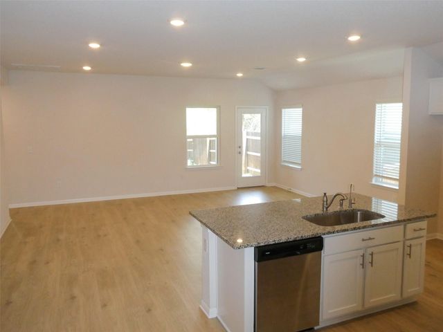 2504 INDIAN CLOVER TRL, Leander, TX 78641
