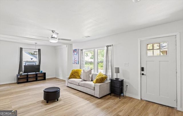 1077 Peeples Street, Atlanta, GA 30310
