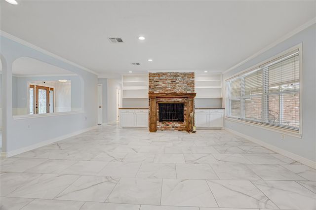 10321 Willowgrove Drive, Houston, TX 77035