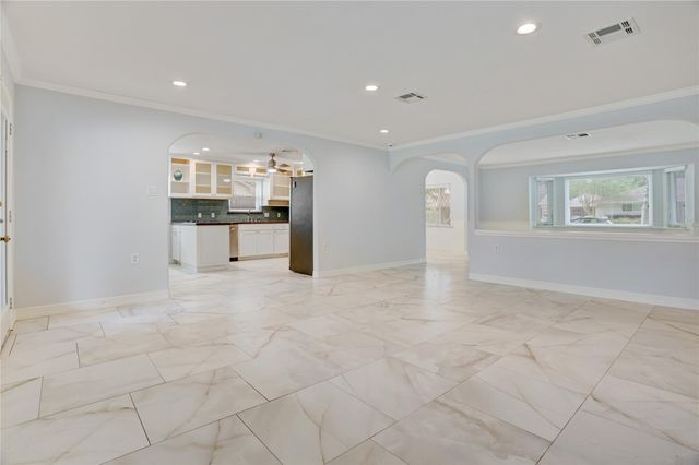 10321 Willowgrove Drive, Houston, TX 77035