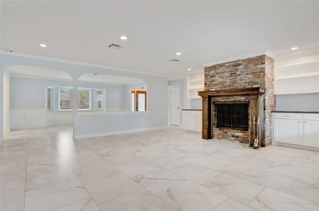 10321 Willowgrove Drive, Houston, TX 77035