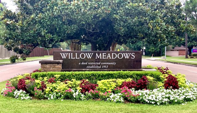 10321 Willowgrove Drive, Houston, TX 77035