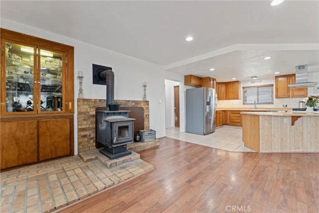 6669 W Avenue A, Rosamond, CA 93560