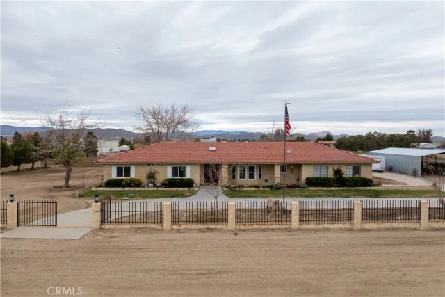 6669 W Avenue A, Rosamond, CA 93560