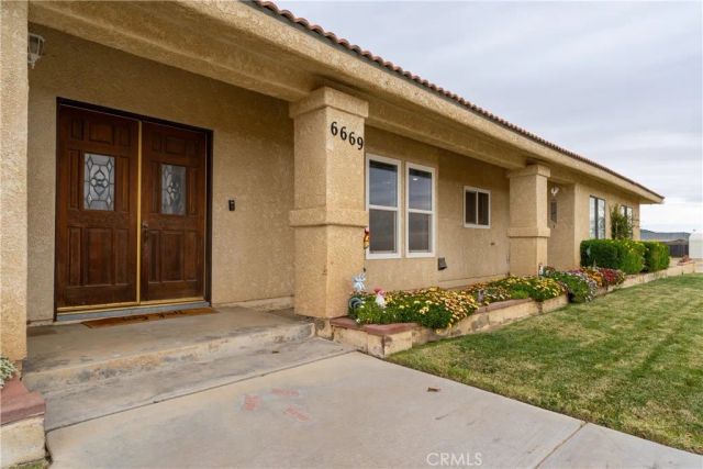 6669 W Avenue A, Rosamond, CA 93560